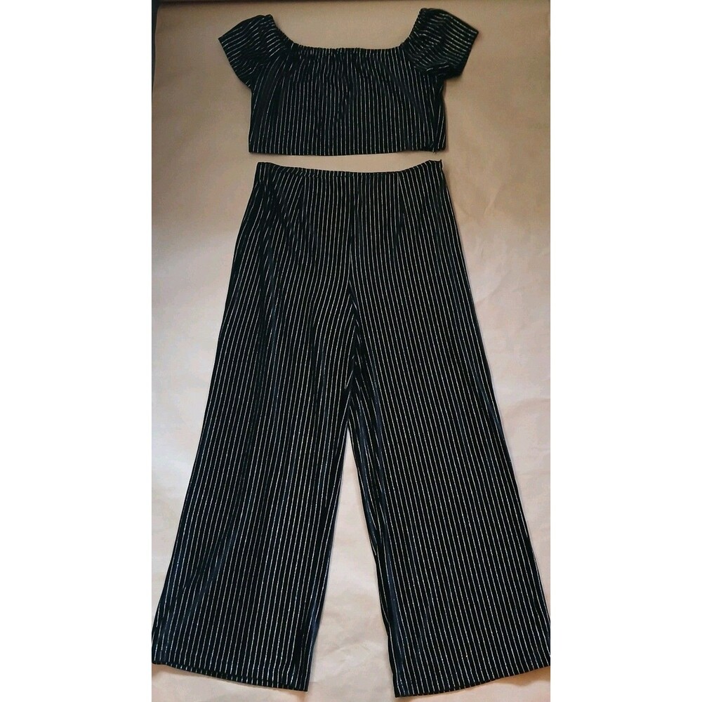 Forever 21 Two Piece Set Crop Top Wide Leg Pants 1X/2X Black Velvet Gold Stripe